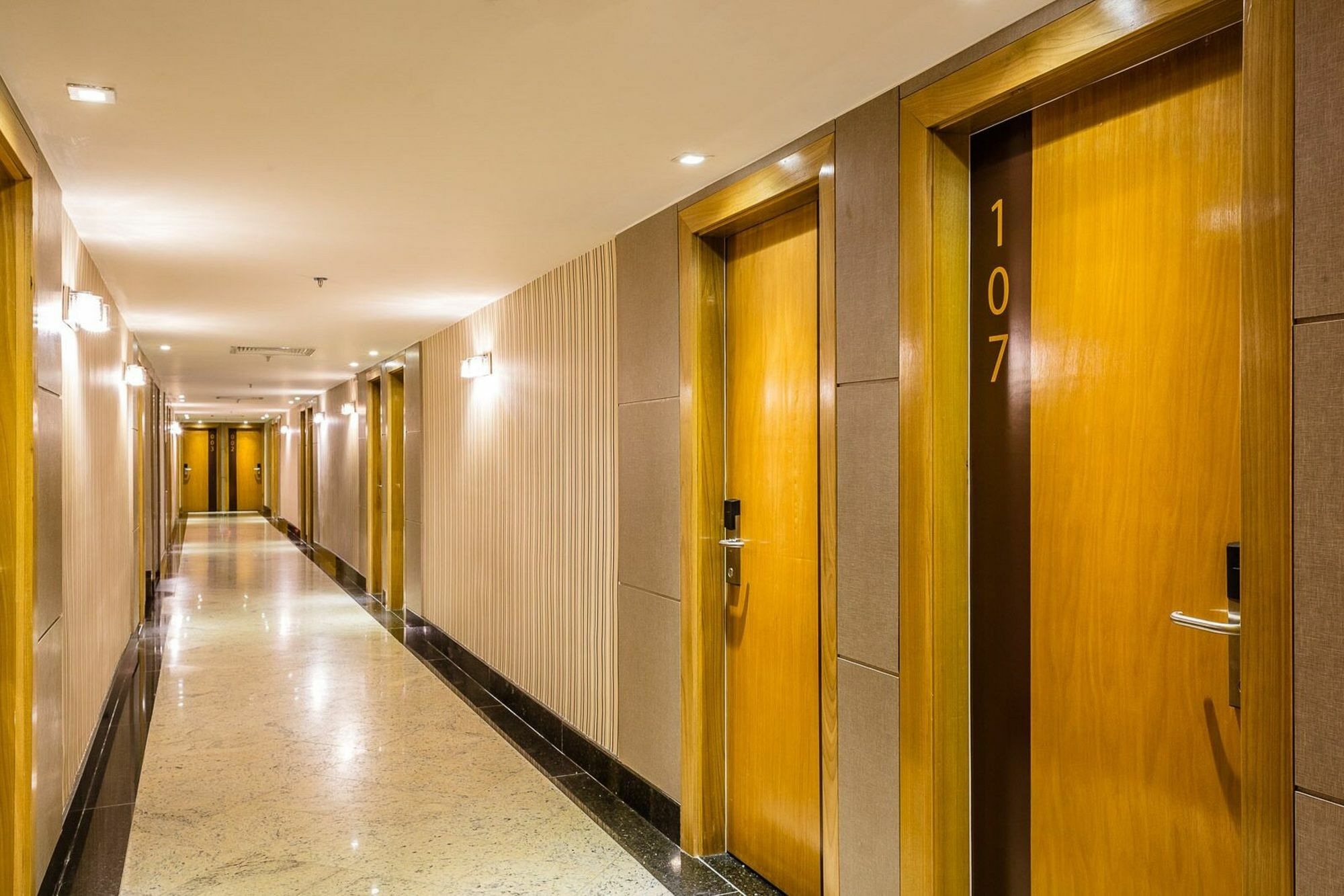 Vox Hotel Сан-Жуан-Де-Меріті Екстер'єр фото