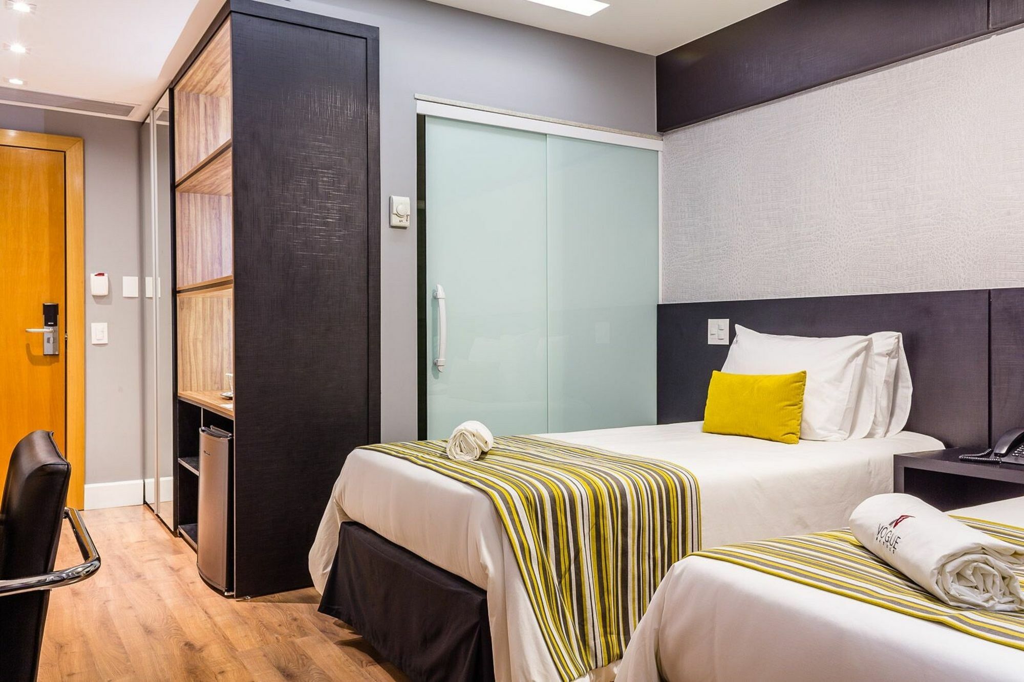 Vox Hotel Сан-Жуан-Де-Меріті Екстер'єр фото